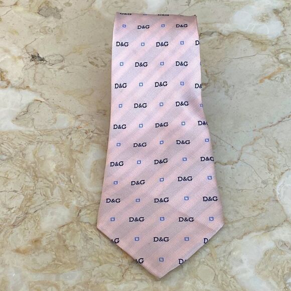 Dolce & Gabbana Monogram 100% Silk Pink Tie - Picture 2 of 6